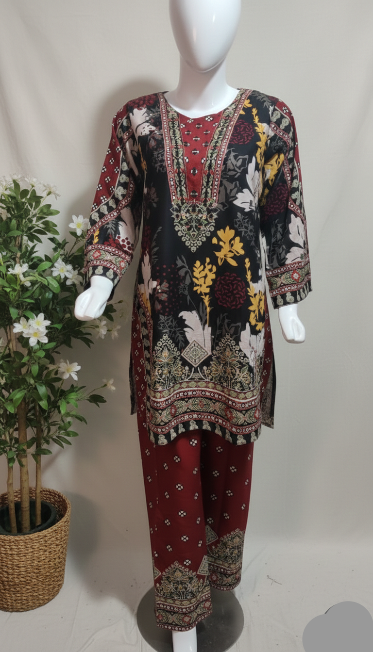 Elegant Two-Piece Printed Outfit.