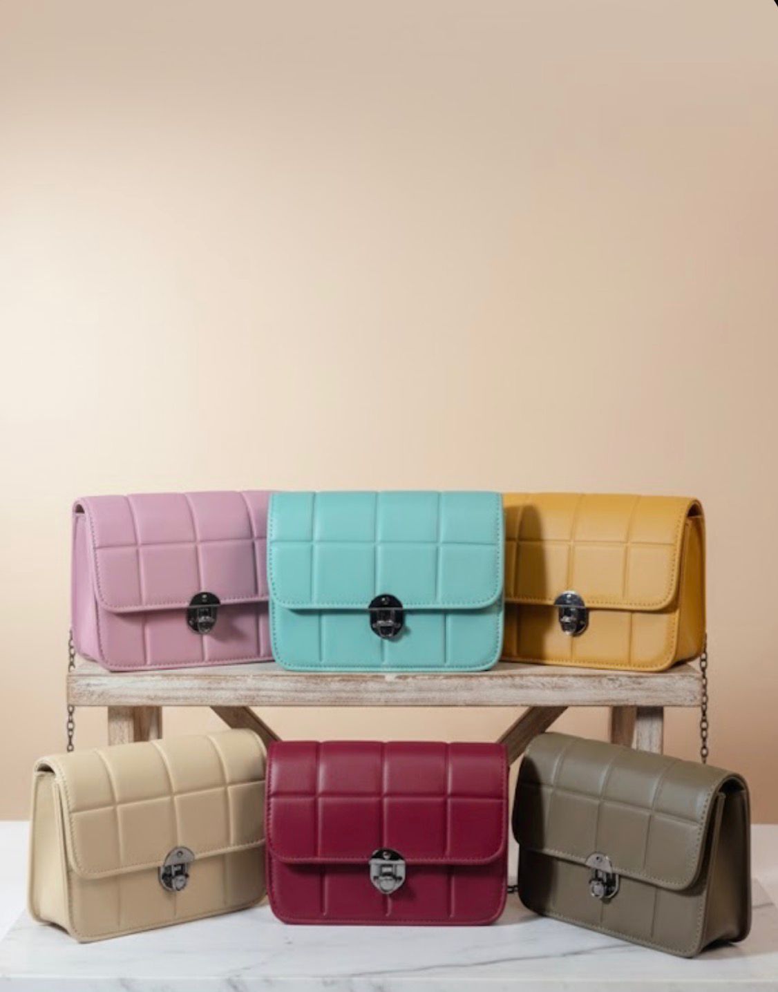 QUILTED MINI FLAP BAG