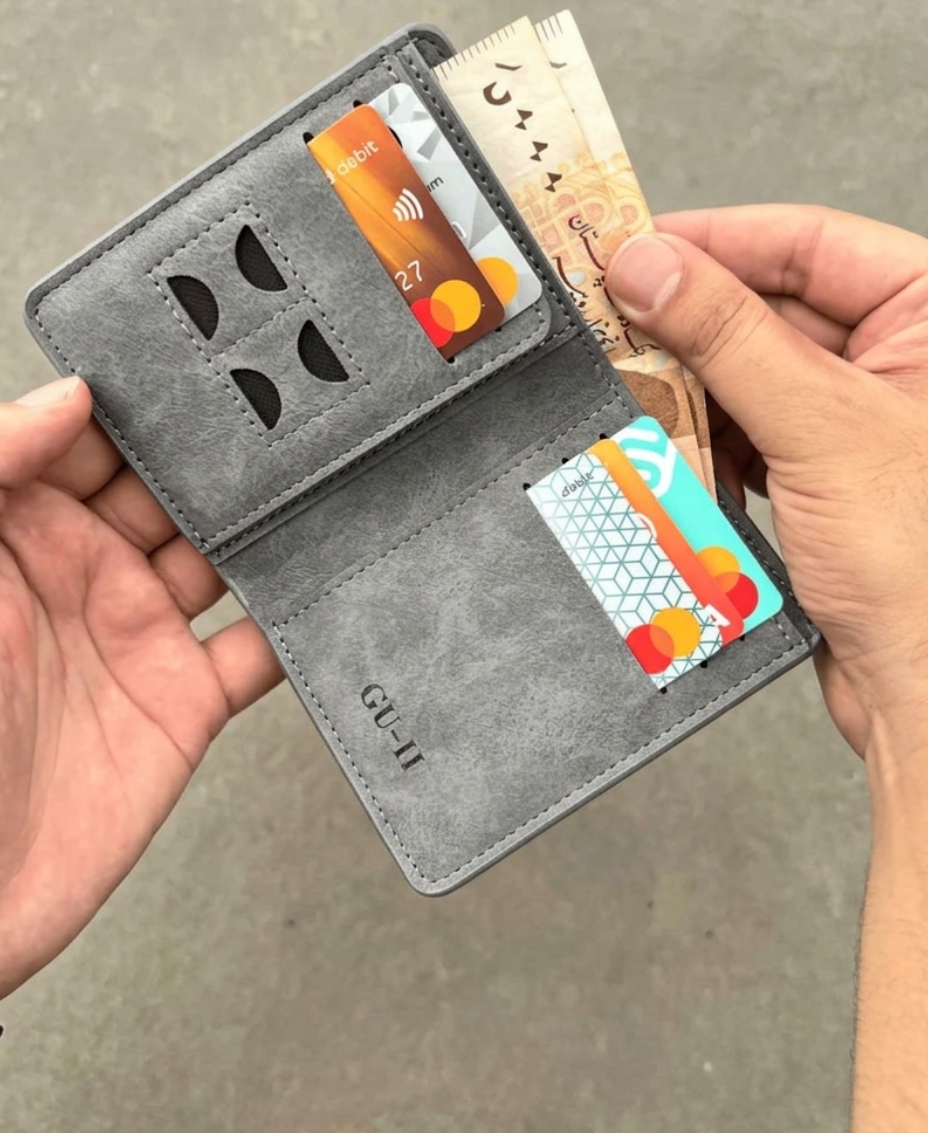 SLIM MATTE LEATHER WALLET